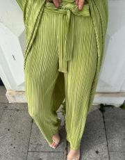 beli kemerli pliseli pantolon olive