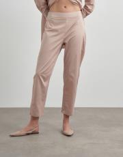 sarah kemerli pantolon bej