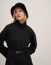 düşük omuz balıkçı yaka triko kazak siyah