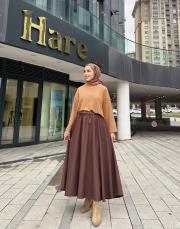 düşük omuz balıkçı yaka triko kazak camel