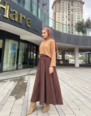 düşük omuz balıkçı yaka triko kazak camel 3