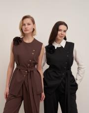 esla çiçek broşlu kuşaklı yelek siyah 4