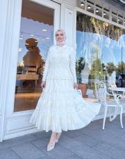 yakali dantel elbıse krem