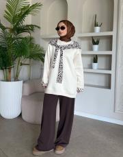 yaka fularlı şardonlu sweat ekru 4