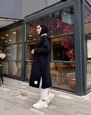 üç iplik baskı detay kapüşonlu kap siyah 2