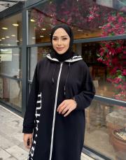 üç iplik baskı detay kapüşonlu kap siyah 4