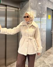 kemer detay kürk ceket bej 2