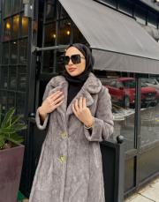 deri kemer detay kürk kaban gri 4