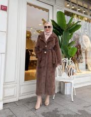 deri kemer detay kürk kaban kahve