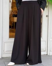 plise detay etekli pantolon siyah 2