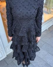 güpürlü katkat elbise siyah 4