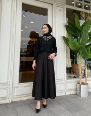 ithal yaka işlemeli bluz siyah