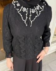 ithal yaka işlemeli bluz siyah 5