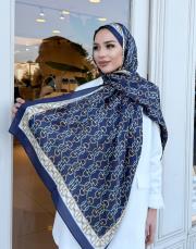 elara zincir desen şal lacivert