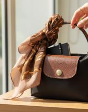 yaprak desenli fular açık kahve