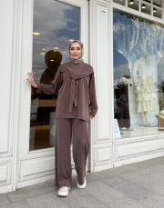 fular detaylı pantolon takım kahve