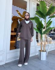 t-shirt detaylı basic takım kahve