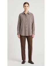 çizgili gömlek kahve